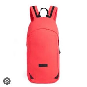Merrill Wayfinder lightweight backpack